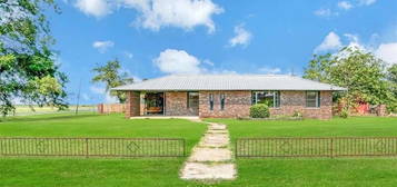 103 W Walnut St, Martha, OK 73556