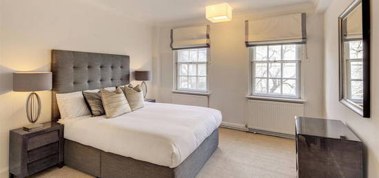 Flat to rent in Fulham Road, Chelsea, South Kensington SW3