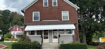 1452 Franklin St, Johnstown, PA 15905