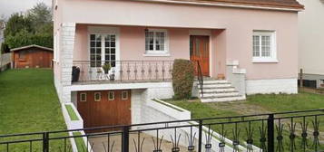 Maison traditionnelle 1 étage  à vendre, 5 pièces, 3 chambres, 102 m²