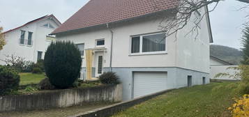 Freistehendes Einfamilienhaus in bester Lage in Bissingen/ Teck