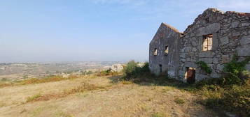 Quinta  Venda em Linhares,Celorico da Beira