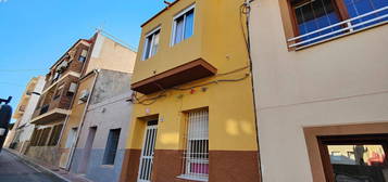 Casa o chalet independiente en venta en calle Colze, 18