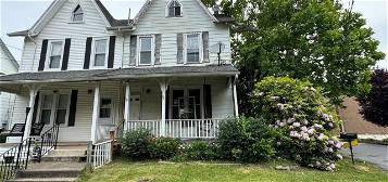 5241 Broad St, Reading, PA 19606