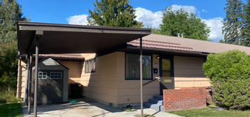 1208 2nd St, Whitefish, MT 59937