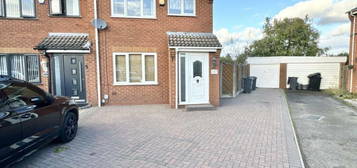 3 bedroom semi-detached house