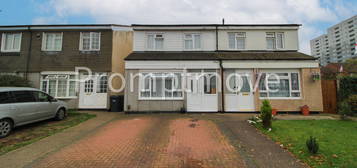 Property for sale in Hockwell Ring, Luton LU4