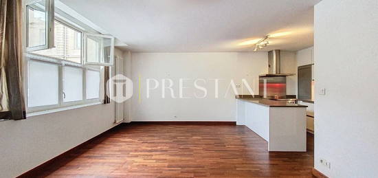 Appartement  à vendre, 4 pièces, 2 chambres, 107 m²