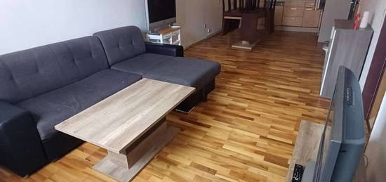 Wohnen in Gmünd - 100m², 2 Zimmer, zentral gelegen 734,34 EUR Miete