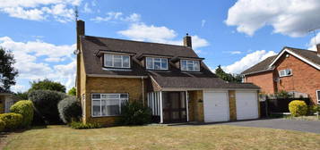 3 bed detached house to rent