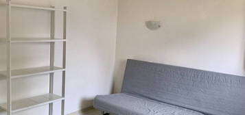 Location appartement 1 pièce 19 m²