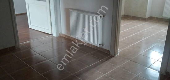 mraniye parseller mahalesinde  2+1- 90 m2 dairemiz kiralktr.