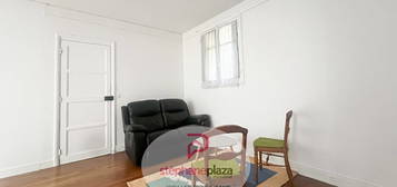 Appartement  à vendre, 7 pièces, 6 chambres, 137 m²