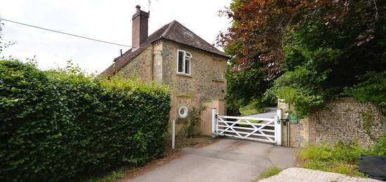 Detached house to rent in Chichester Lodge, London Road, Slindon Common, Arundel, West Sussex BN18