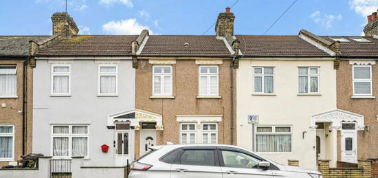 3 bedroom terraced house