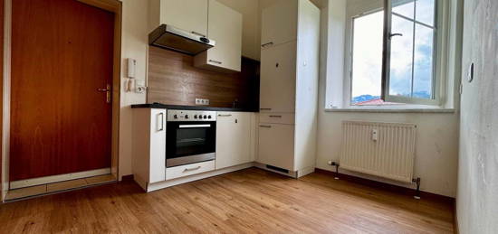 Gemütliche 1-Zimmerwohnung mit getrennter Küche um EUR 459,92,-