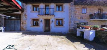 Casa o chalet en venta en Campoo de Yuso