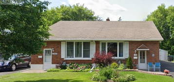 1499 CHATELAIN AVENUE, Ottawa, Ontario