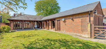 3 bedroom detached bungalow