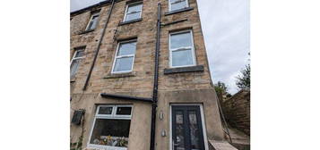 End terrace house to rent in Huddersfield Road, Mirfield WF14