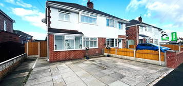 3 bed semi-detached house for sale