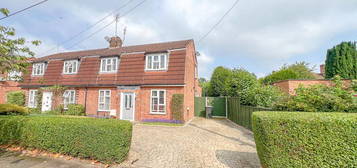 3 bed semi-detached house for sale