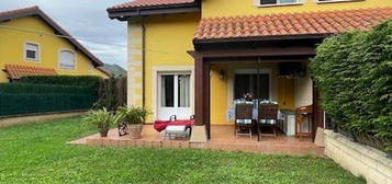 Casa en barrio Lusa en Mioño - Santullán, Castro Urdiales