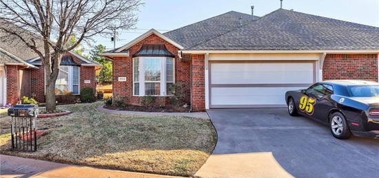 15536 Monarch Ln, Edmond, OK 73013