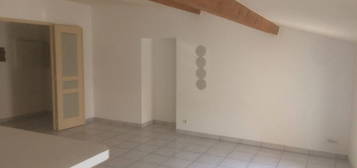 Appartement T3 2eme étage de 66m²