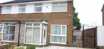 3 bedroom semi-detached house