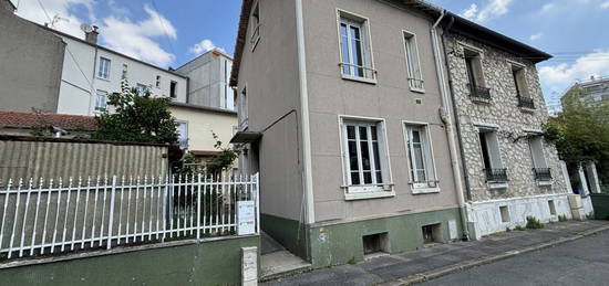 Maison ancienne 3 étages  à vendre, 4 pièces, 3 chambres, 70 m²