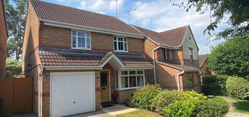 3 bedroom semi-detached house to rent