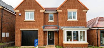 4 bed detached house for sale