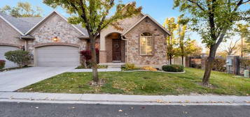 1622 Pinion Ct, Holladay, UT 84117