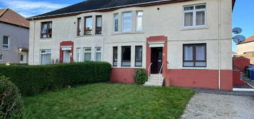 2 bedroom ground maisonette