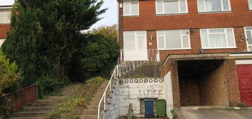 3 bed property to rent