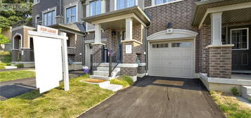 620 COLBORNE Street W Unit# 15, Brantford, Ontario 