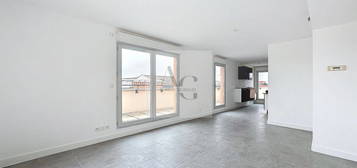 Location appartement 5 pièces 100 m²