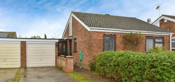 2 bed detached bungalow for sale