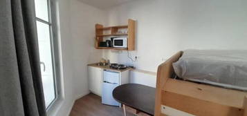 Location appartement 1 pièce 12 m²