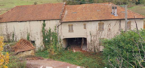 Cascina Strada Bergolo, Cortemilia