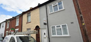 Terraced house to rent in Lawson Road, Southsea PO5