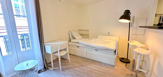 TOULOUSE Saint Etienne, studio à vendre