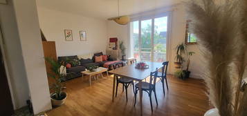 Appartement  à vendre, 3 pièces, 2 chambres, 80 m²