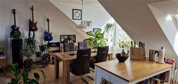 Neuwertige Wohnung mit zwei Zimmern sowie Balkon und Einbauküche in Ingolstadt