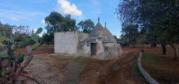 Trullo in vendita in  contrdada pezza la spina s.n.c