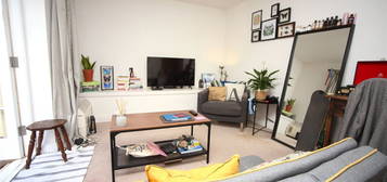 Flat to rent in St. Georges Place, Cheltenham, Gloucestershire GL50