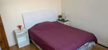 Studio to rent in Stonebridge Way, Wembley HA9