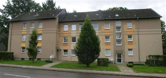 WWS - Schöne 4-Raum Wohnung mit Balkon Nähe Herforder Klinikum