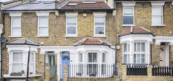 Terraced house to rent in Harvard Road, London SE13